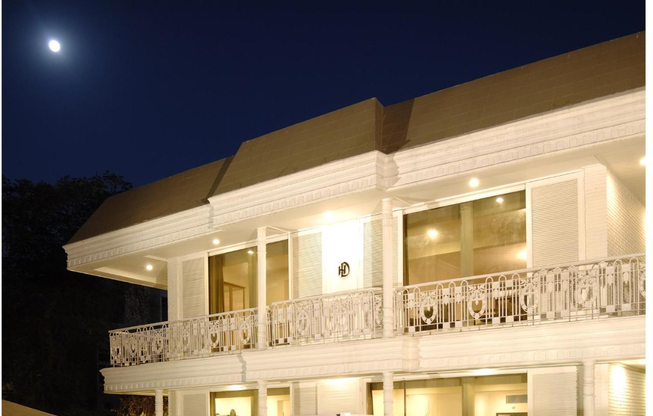 Diplomat, Chanakyapuri New Delhi- A Boutique Hotel מראה חיצוני תמונה