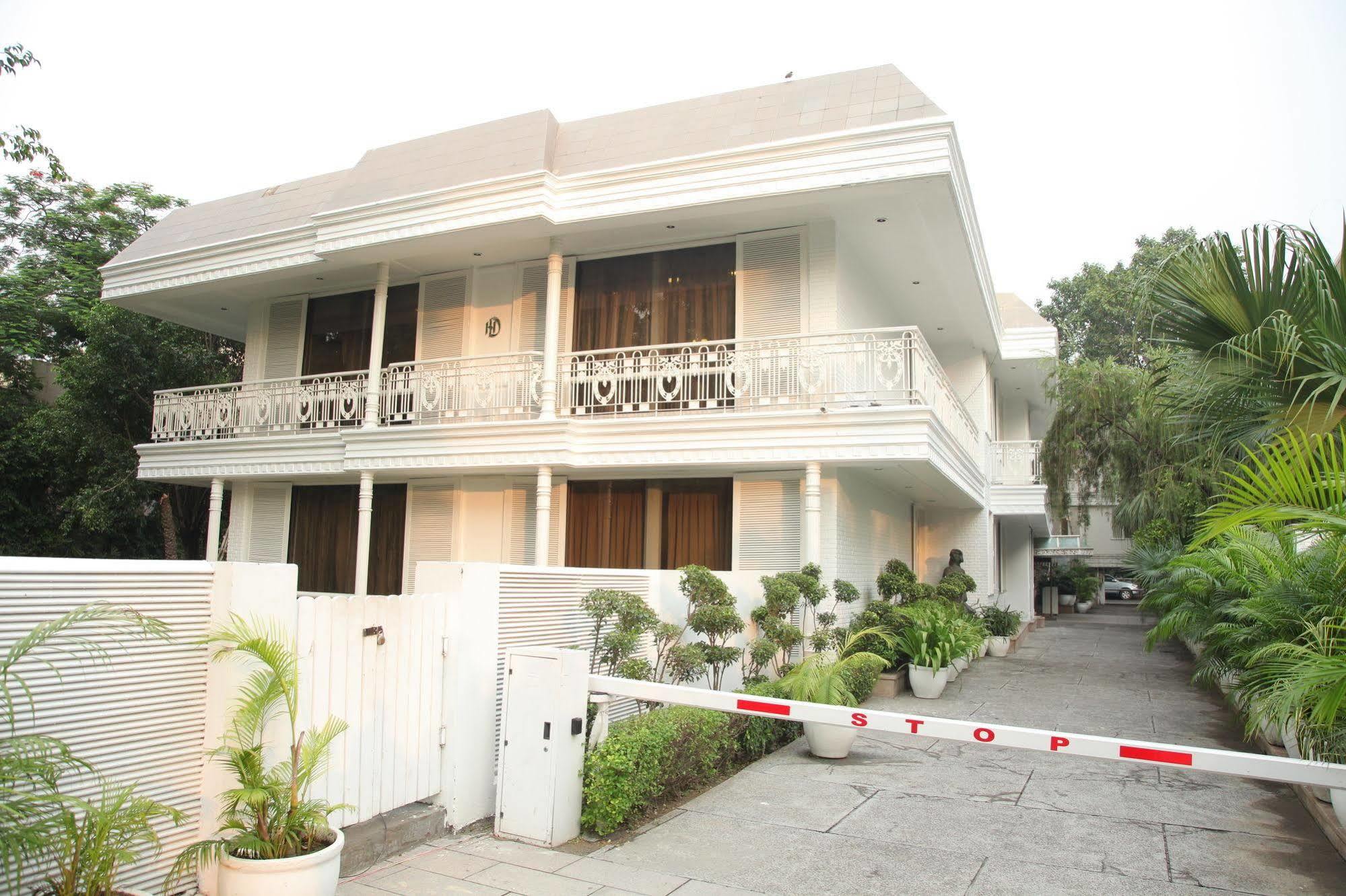 Diplomat, Chanakyapuri New Delhi- A Boutique Hotel מראה חיצוני תמונה
