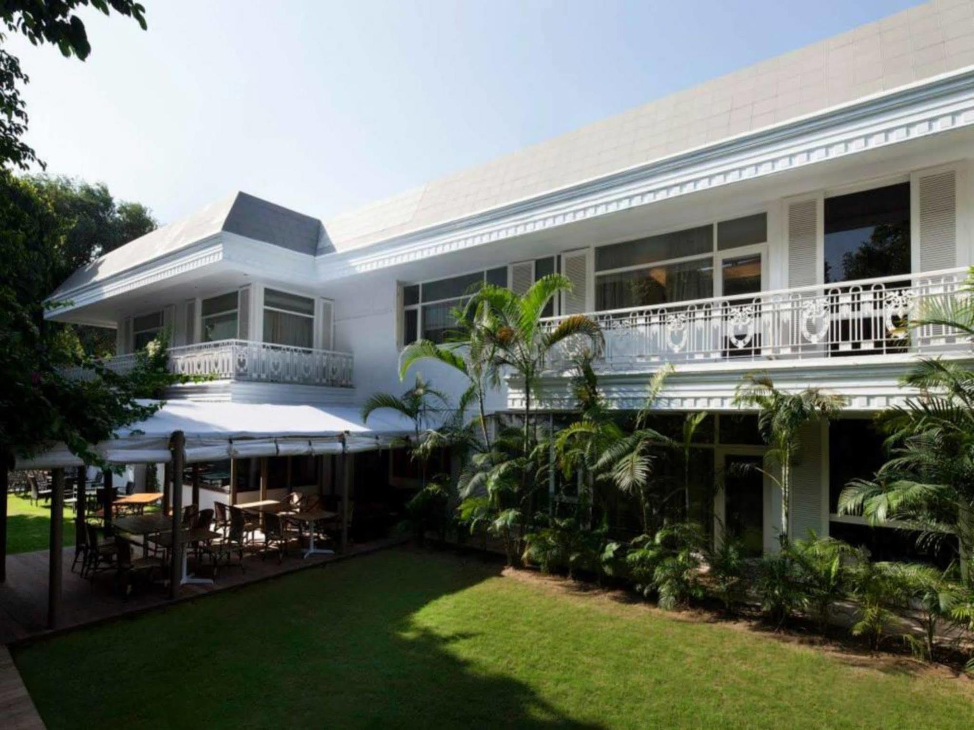Diplomat, Chanakyapuri New Delhi- A Boutique Hotel מראה חיצוני תמונה
