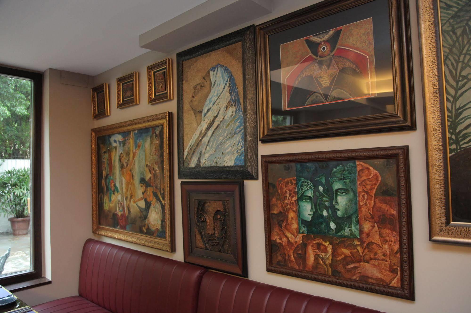 Diplomat, Chanakyapuri New Delhi- A Boutique Hotel מראה חיצוני תמונה