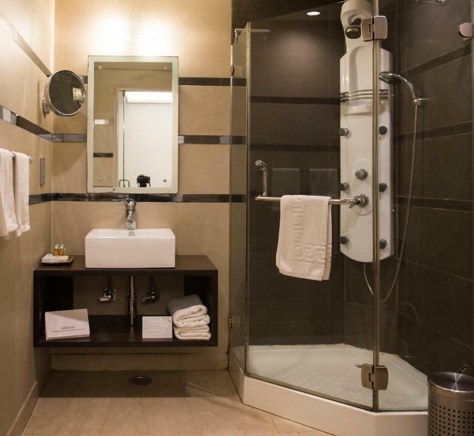 Diplomat, Chanakyapuri New Delhi- A Boutique Hotel מראה חיצוני תמונה